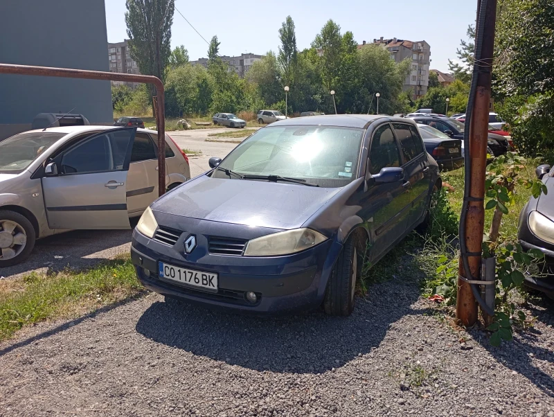 Renault Megane 2, снимка 4 - Автомобили и джипове - 47608471