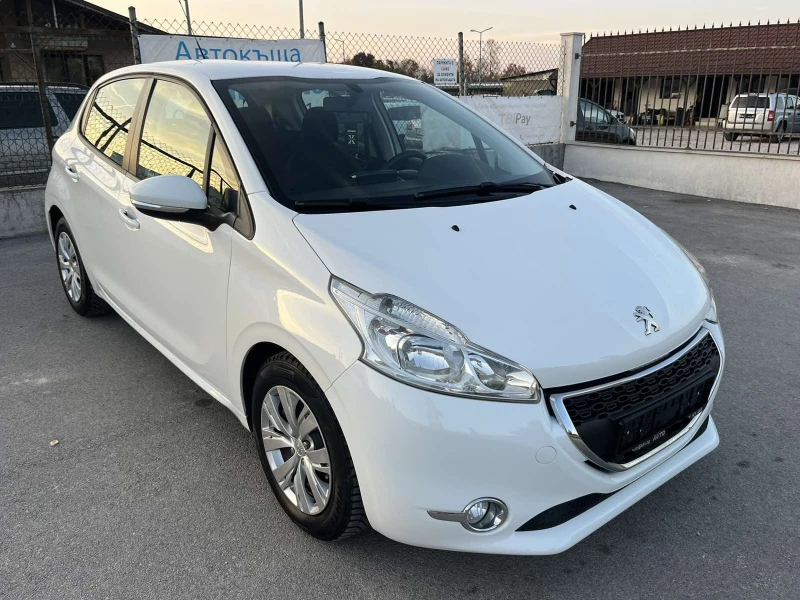 Peugeot 208 1.4I 95кс ГАЗОВ ИНЖЕКЦИОН EURO 5B КЛИМАТИК ВНОС ИТ, снимка 3 - Автомобили и джипове - 47806485