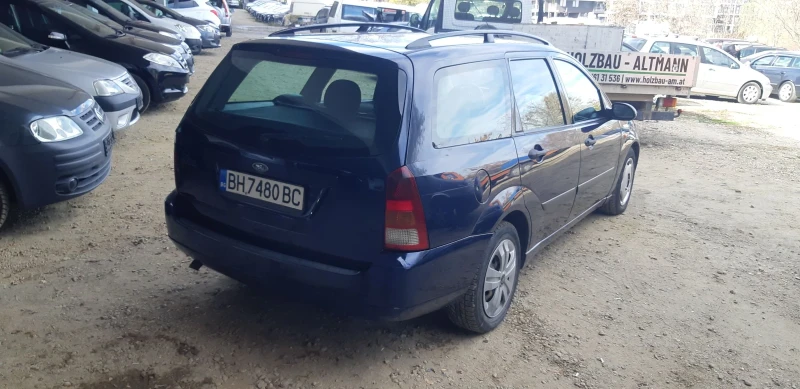 Ford Focus 1.8TD-90 к.с климатик, снимка 5 - Автомобили и джипове - 47836109