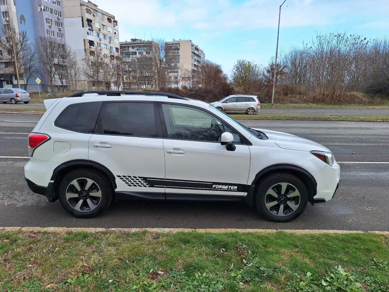 Subaru Forester, снимка 3 - Автомобили и джипове - 49294133