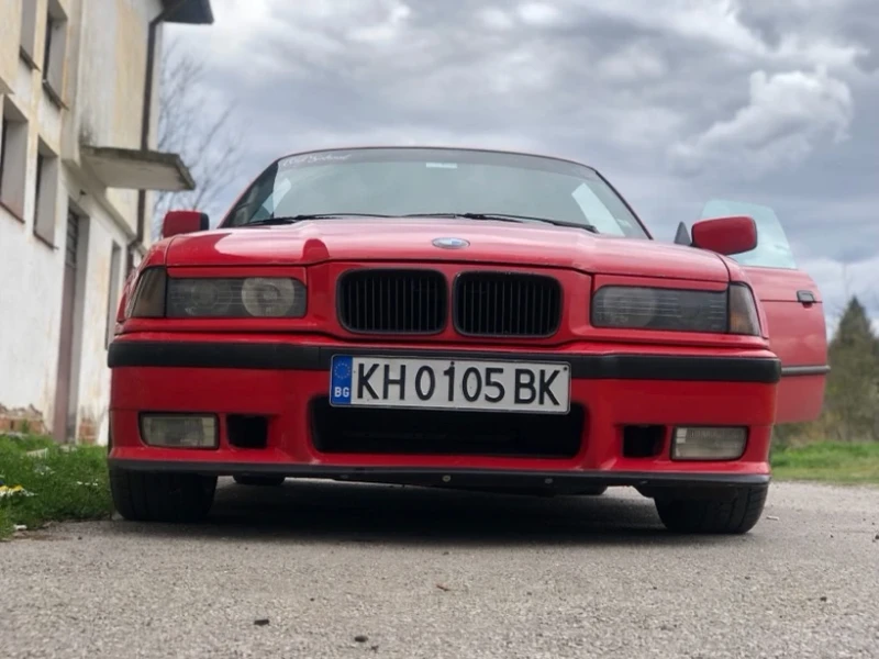 BMW 320, снимка 2 - Автомобили и джипове - 49105182