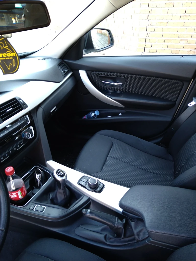 BMW 318 БГ, снимка 8 - Автомобили и джипове - 50172389