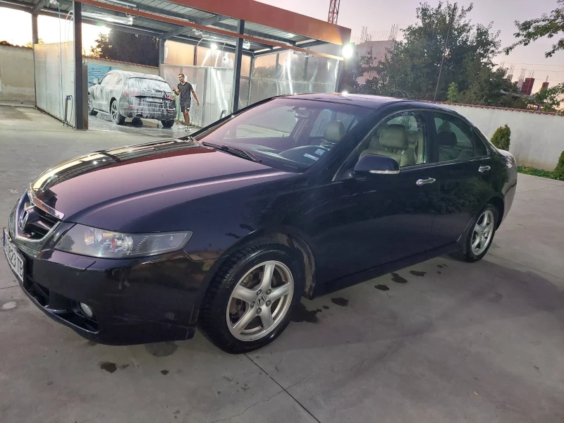 Honda Accord 2.4, снимка 3 - Автомобили и джипове - 51773128