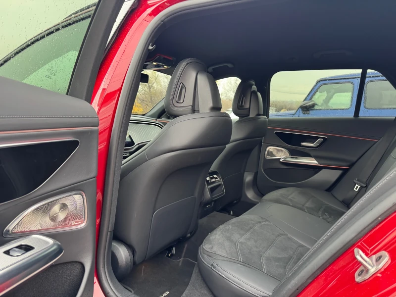 Mercedes-Benz E 300 de* AMG* PLUG IN * BURMESTER* 360* * NIGHT PACK* , снимка 14 - Автомобили и джипове - 52471208