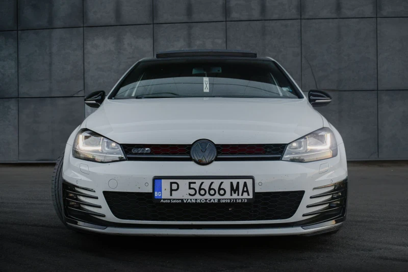 VW Golf 2.0 GTD, снимка 2 - Автомобили и джипове - 52882045