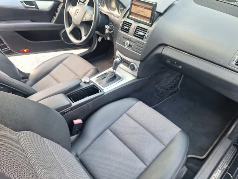 Mercedes-Benz C 220 2.2cdti Avangard, снимка 11 - Автомобили и джипове - 53526895