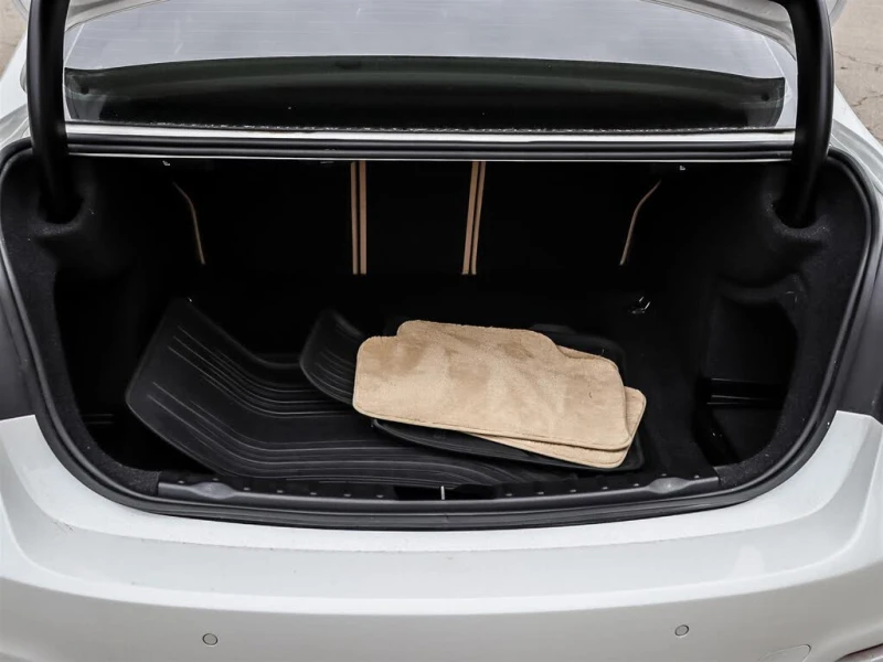 BMW 328 i X-DRIVE* KEYLESS* 360CAM* АвтоКредит(ЦЕНА ДО БГ), снимка 6 - Автомобили и джипове - 53539960