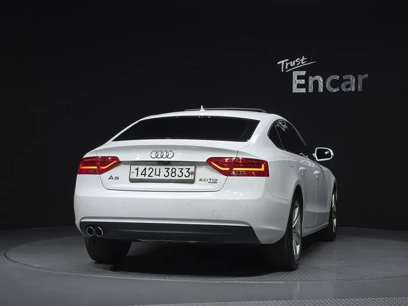 Audi A5 2.0 Tdi Quattro Sportback 8Ta, снимка 4 - Автомобили и джипове - 54995454