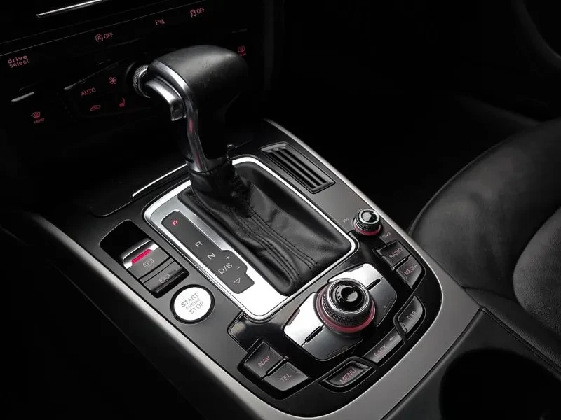 Audi A5 2.0 Tdi Quattro Sportback 8Ta, снимка 9 - Автомобили и джипове - 54995454