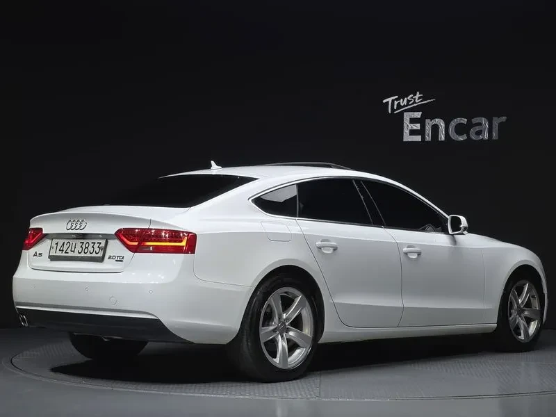Audi A5 2.0 Tdi Quattro Sportback 8Ta, снимка 2 - Автомобили и джипове - 54995454