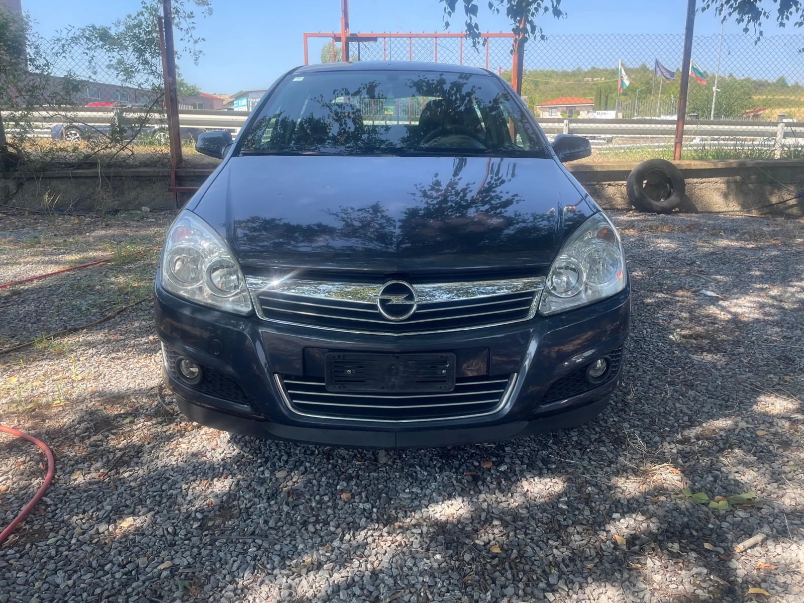 Opel Astra 1.7 cdti, снимка 1