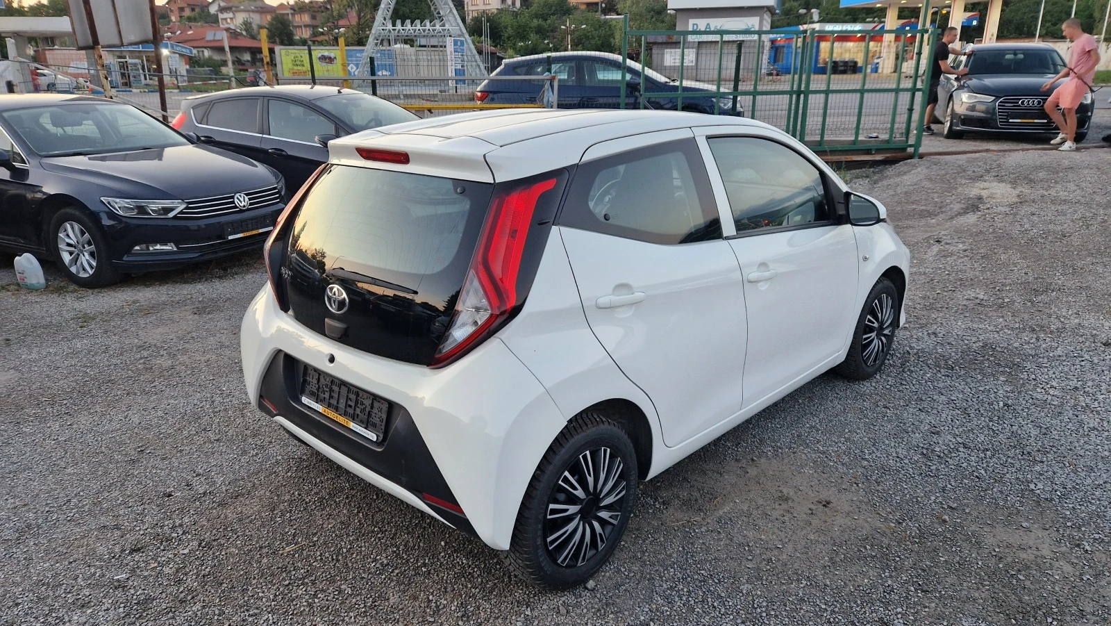 Toyota Aygo 1.0 VVTi EUR.6B - изображение 3