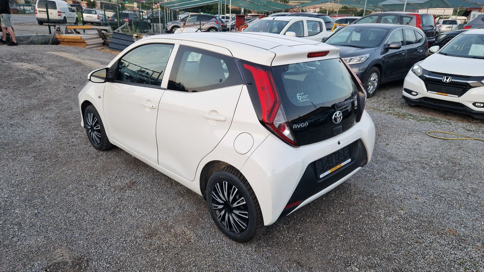 Toyota Aygo 1.0 VVTi EUR.6B - изображение 4