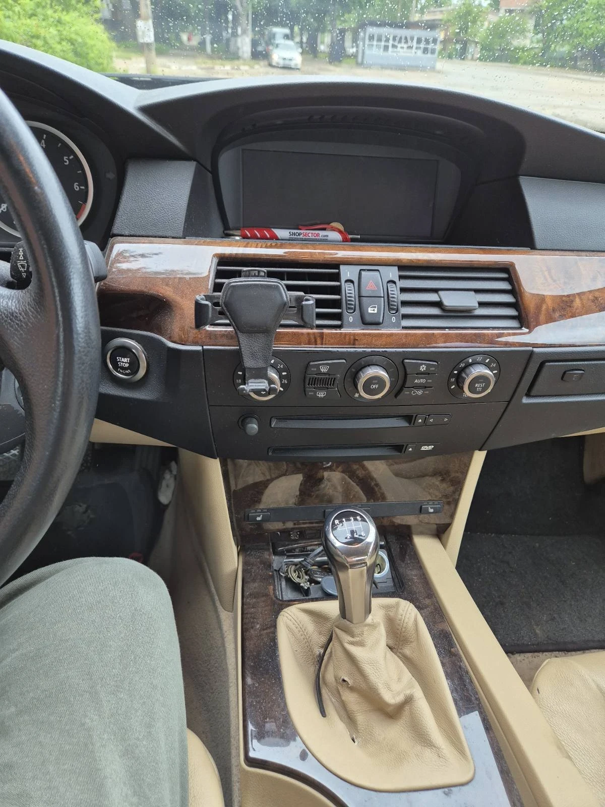 BMW 523 Е60 - изображение 4