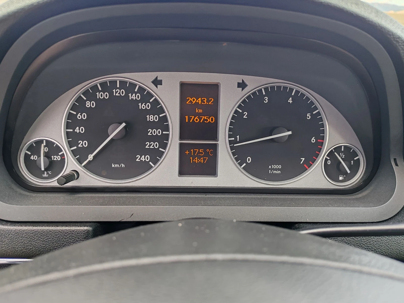 Mercedes-Benz B 200 Turbo Facelift Premium Designo | Mobile.bg   13