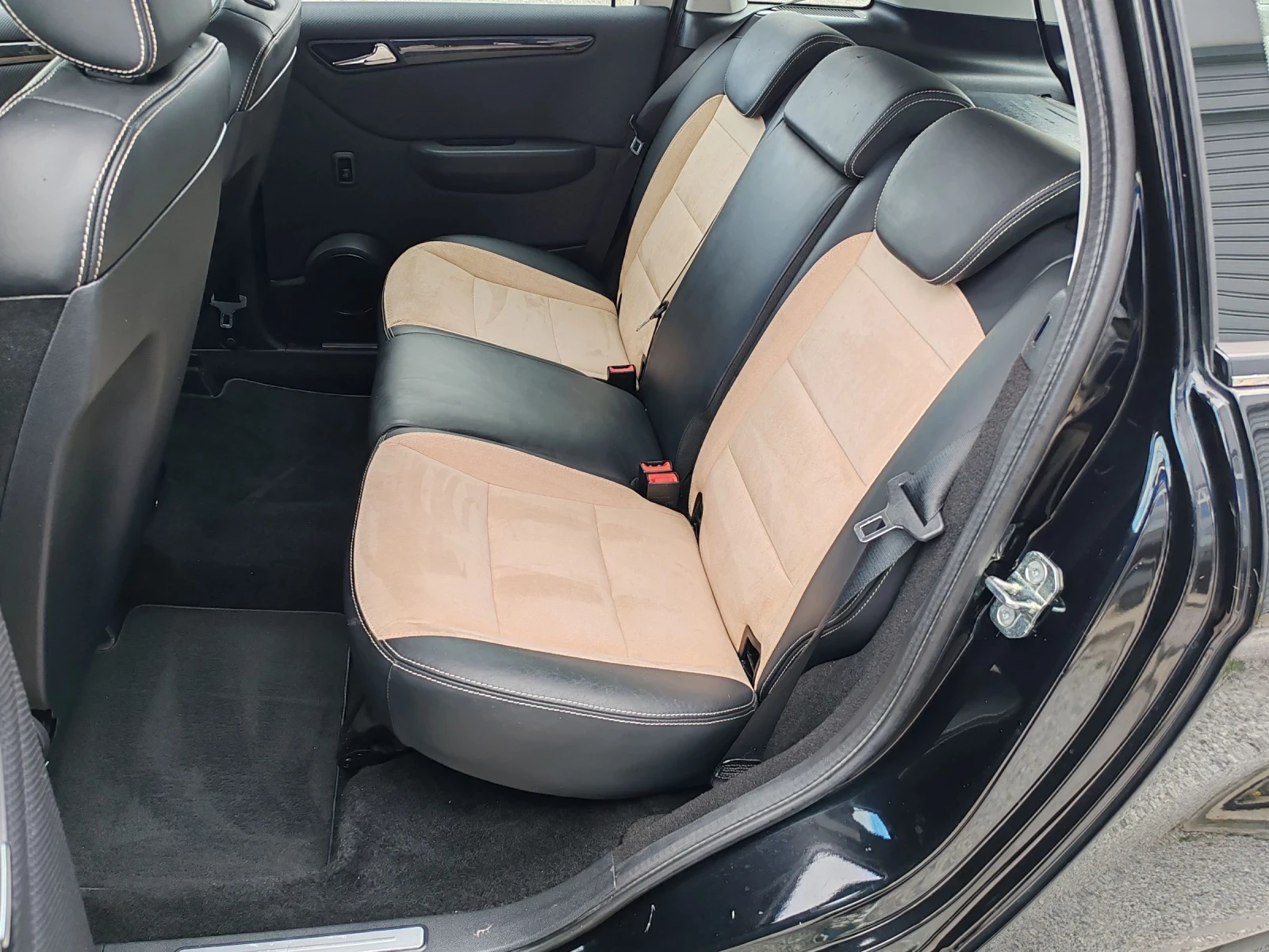 Mercedes-Benz B 200 Turbo Facelift Premium Designo | Mobile.bg   14