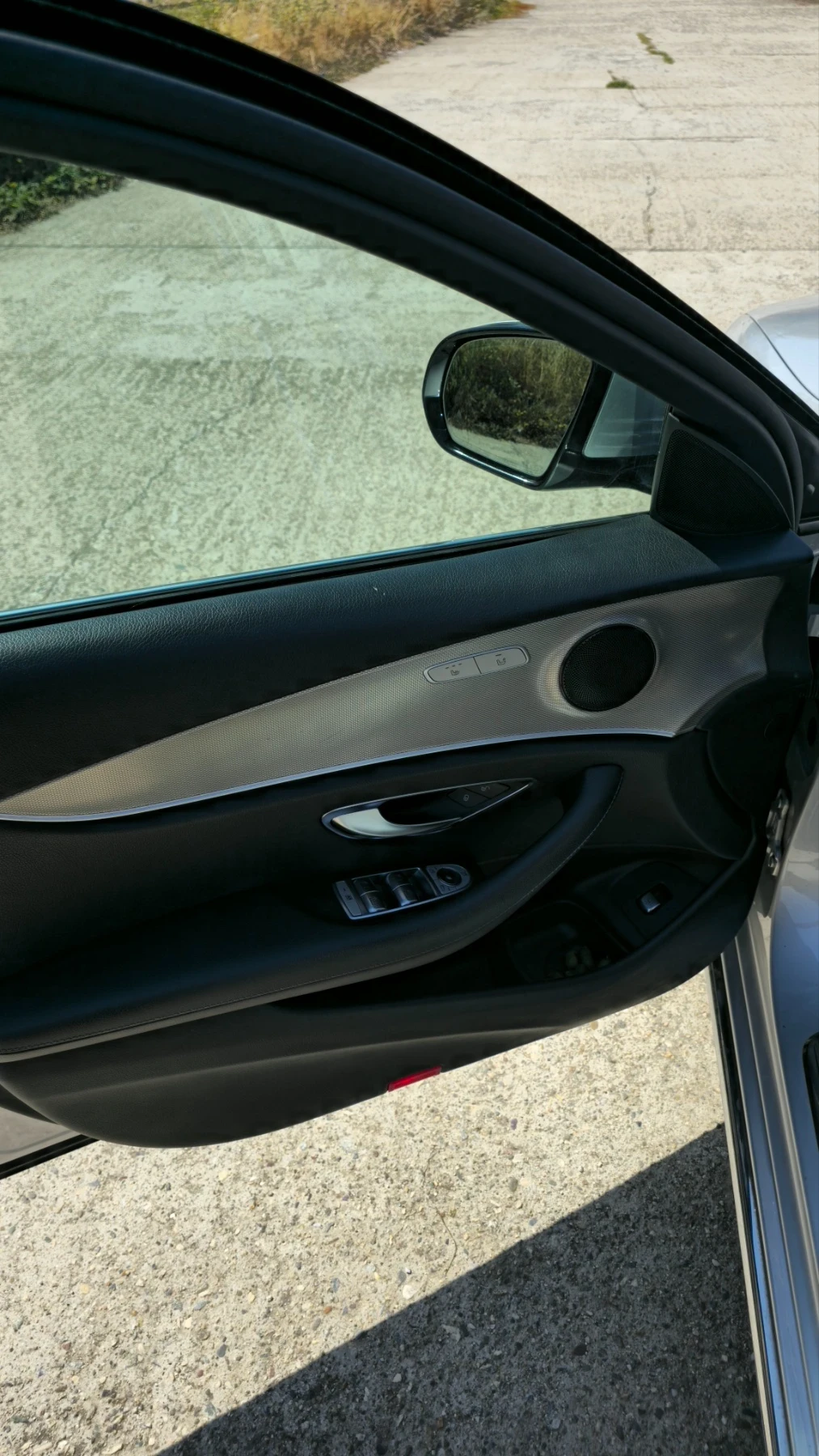 Mercedes-Benz E 220  - изображение 10