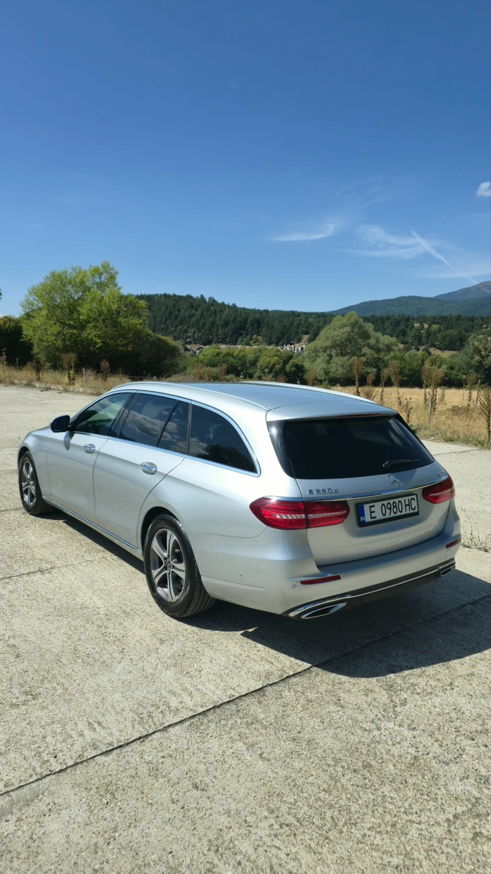 Mercedes-Benz E 220  - изображение 4