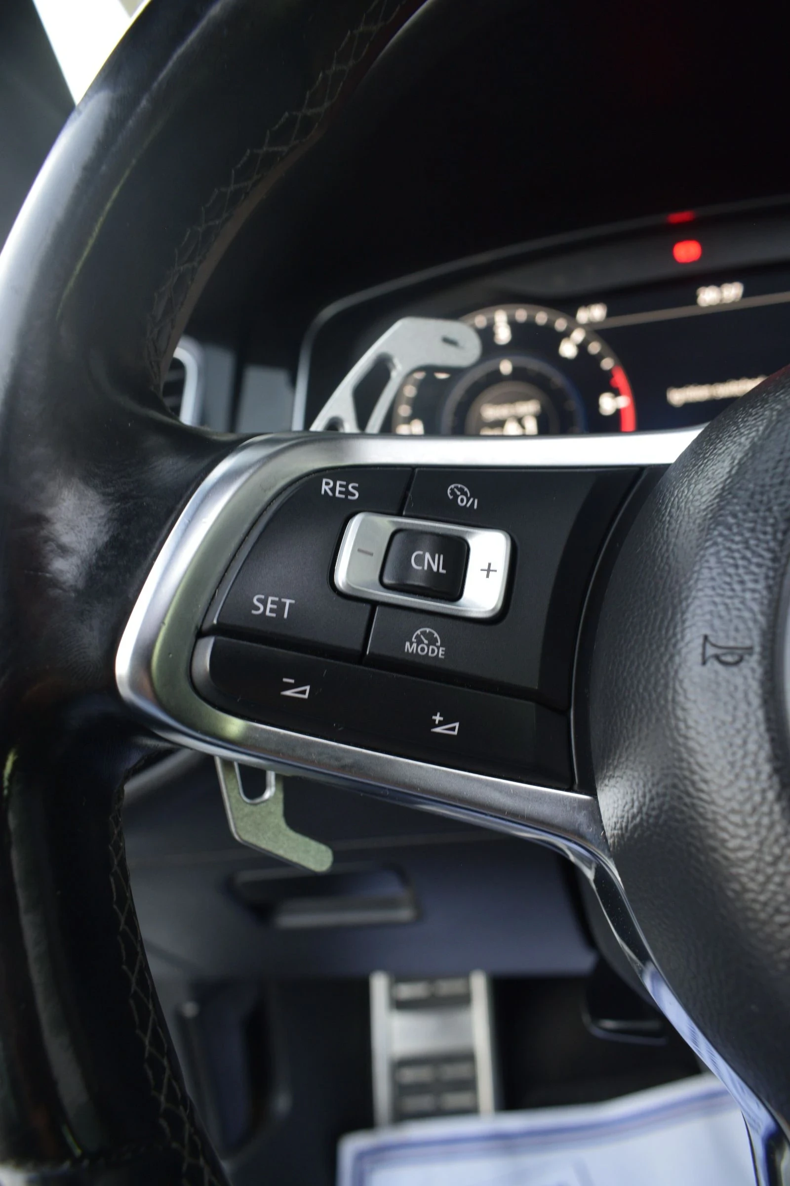 VW Golf 2.0 GTD | Mobile.bg � ����������� 10