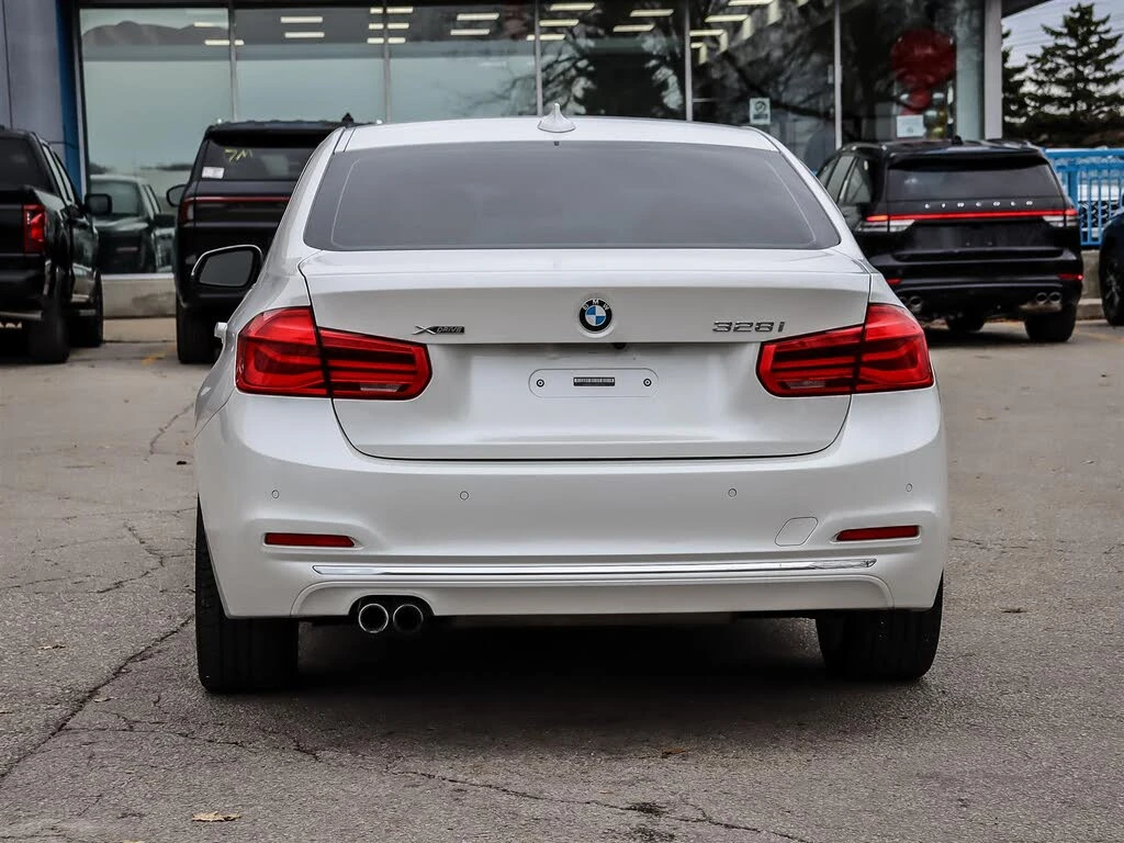 BMW 328 i X-DRIVE* KEYLESS* 360CAM* АвтоКредит(ЦЕНА ДО БГ) - изображение 5