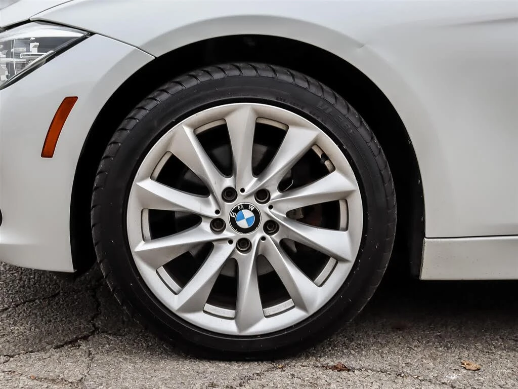 BMW 328 i X-DRIVE* KEYLESS* 360CAM* АвтоКредит(ЦЕНА ДО БГ) - изображение 7