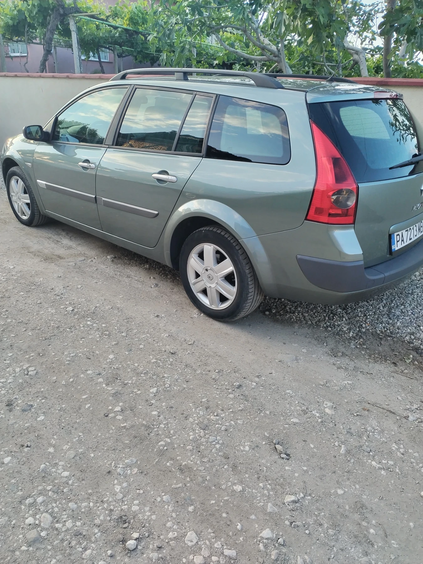 Renault Megane, снимка 4 - Автомобили и джипове - 53818546