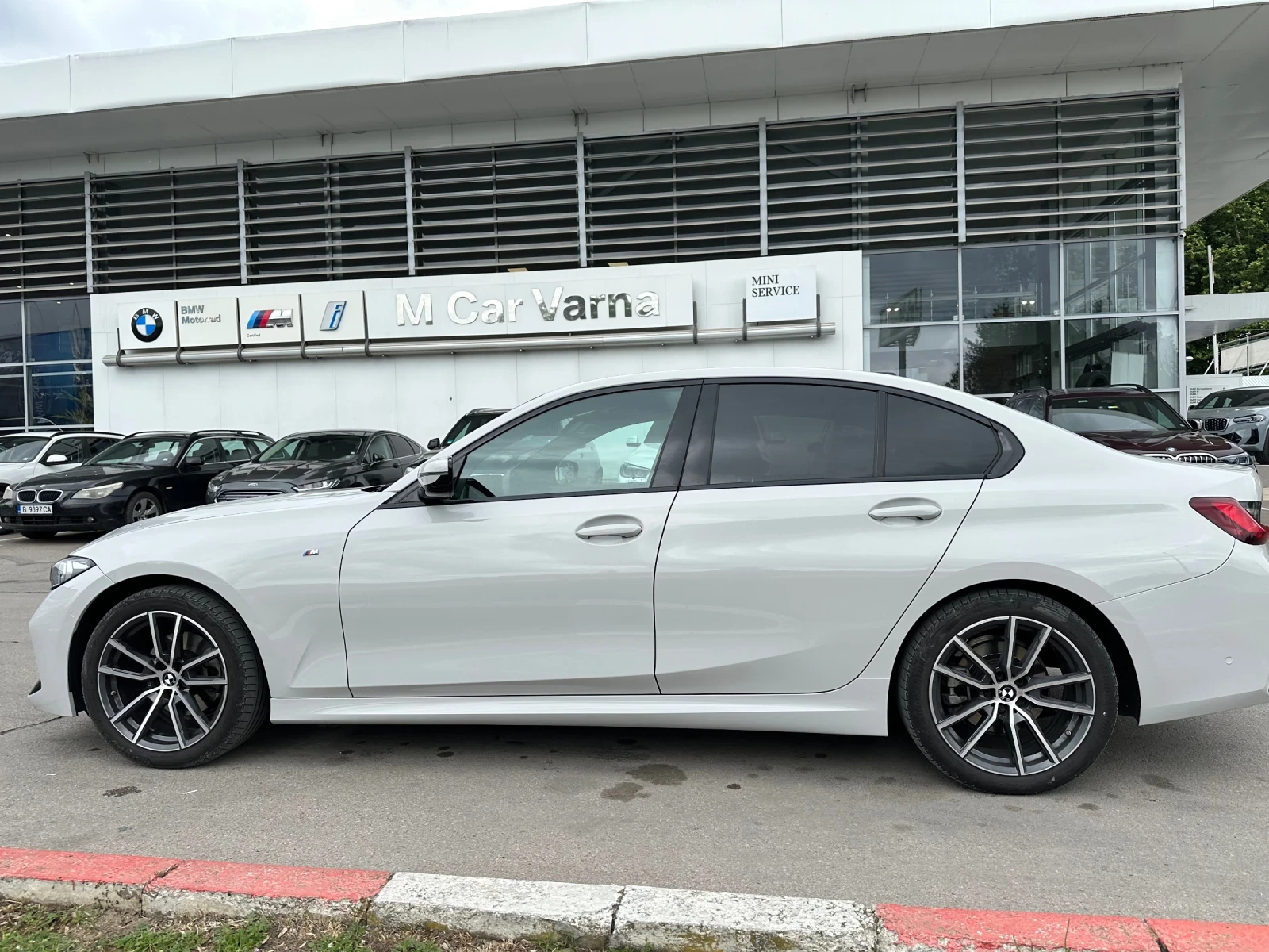 BMW 320 320i, Mpack, keyless, LED, widescreen  | Mobile.bg � ����������� 4