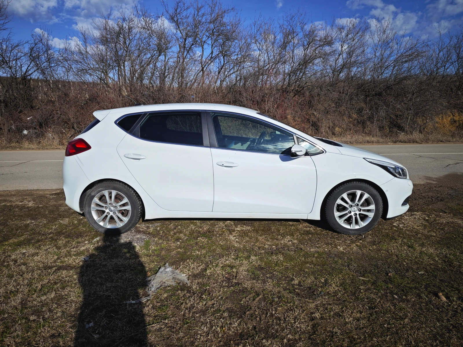 Kia Ceed, снимка 4 - Автомобили и джипове - 54581023