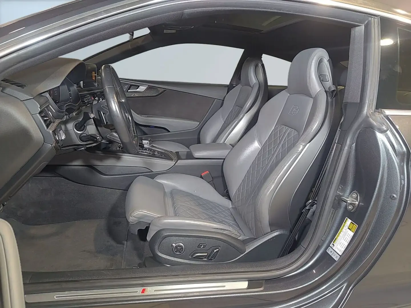 Audi S5 Bang & Olufsen* Virtual Cockpit Plus* Head-Up* , снимка 7 - Автомобили и джипове - 54652909
