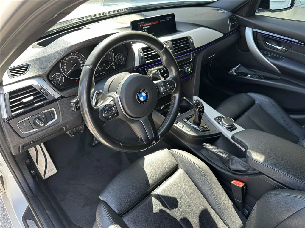 BMW 335 xDrive Touring, снимка 6 - Автомобили и джипове - 54753797