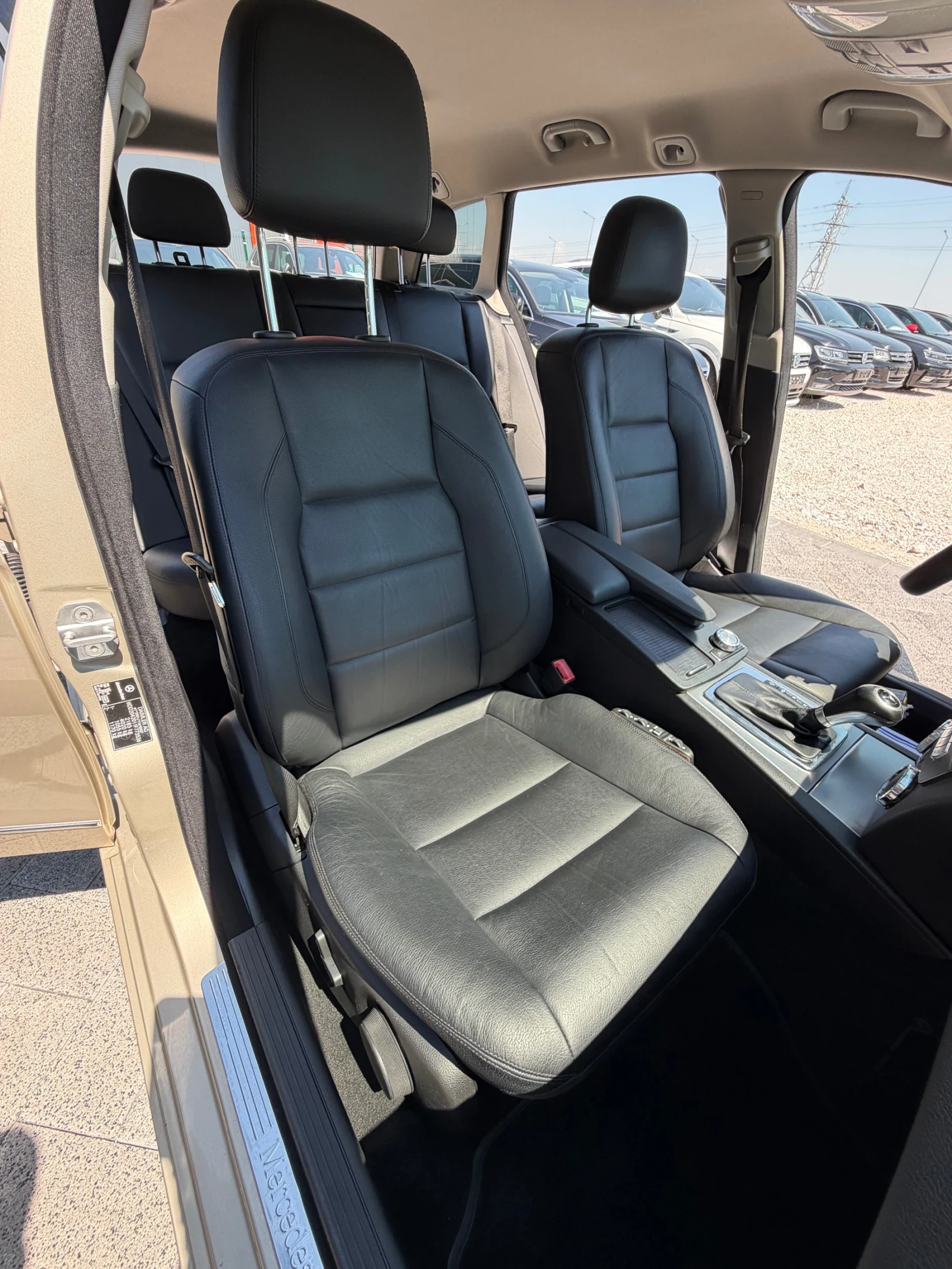 Mercedes-Benz C 200 Нов внос от Белгия , снимка 14 - Автомобили и джипове - 54867835