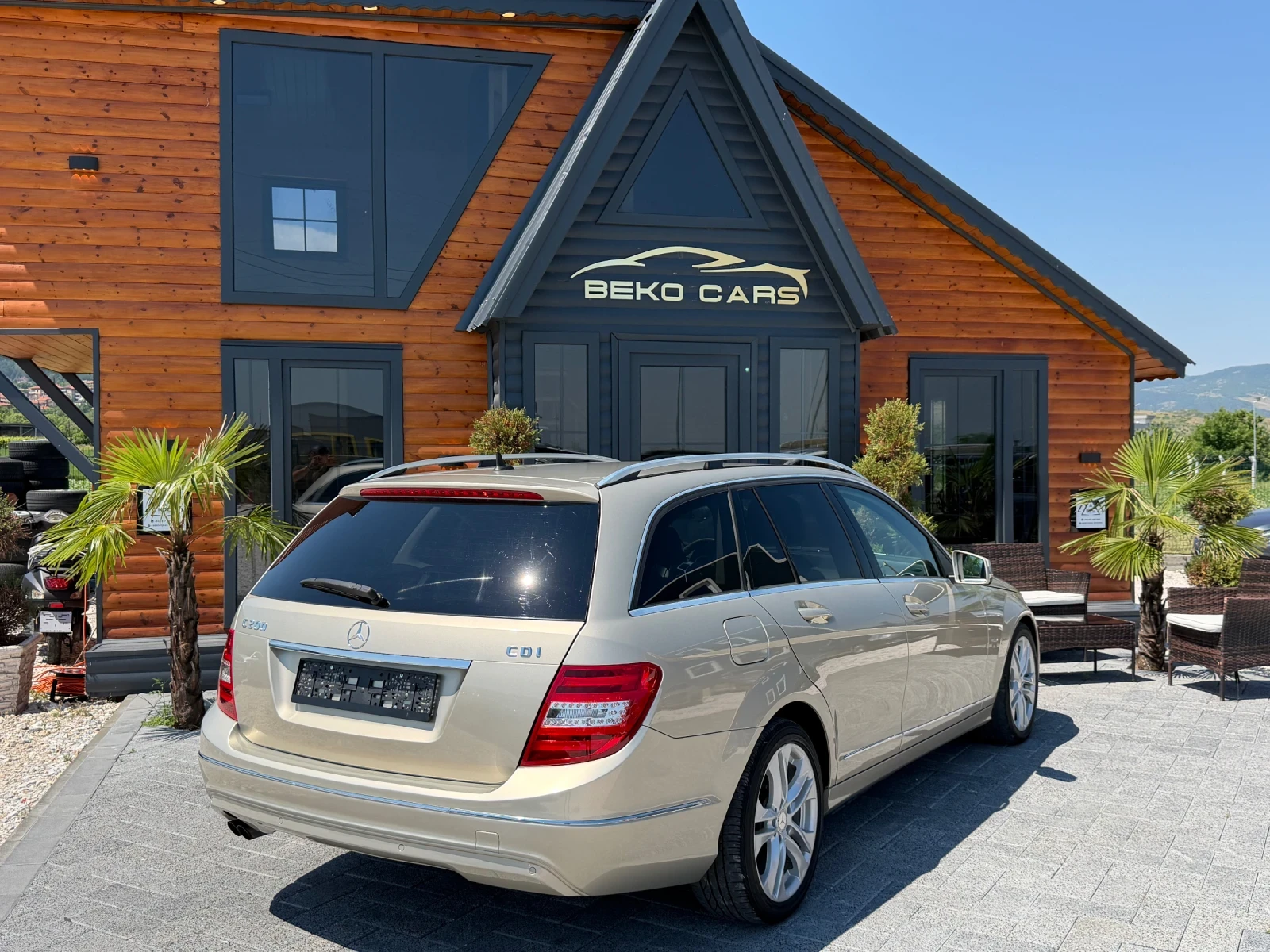 Mercedes-Benz C 200 Нов внос от Белгия , снимка 4 - Автомобили и джипове - 54867835