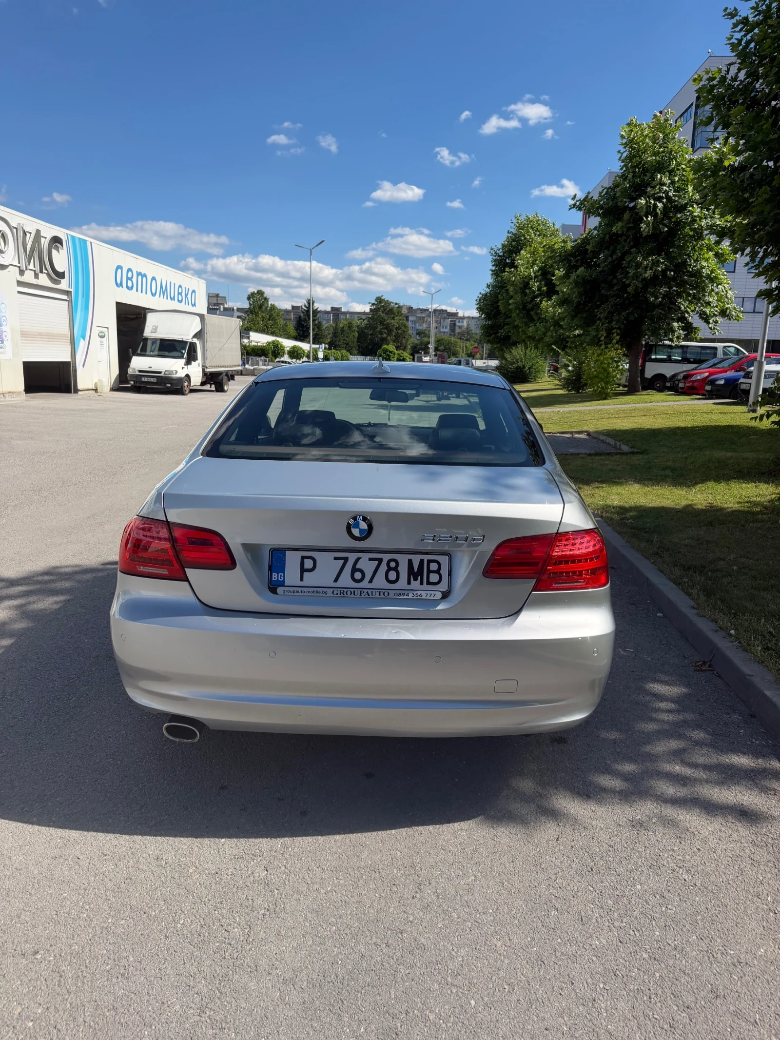 BMW 320, снимка 5 - Автомобили и джипове - 54931154