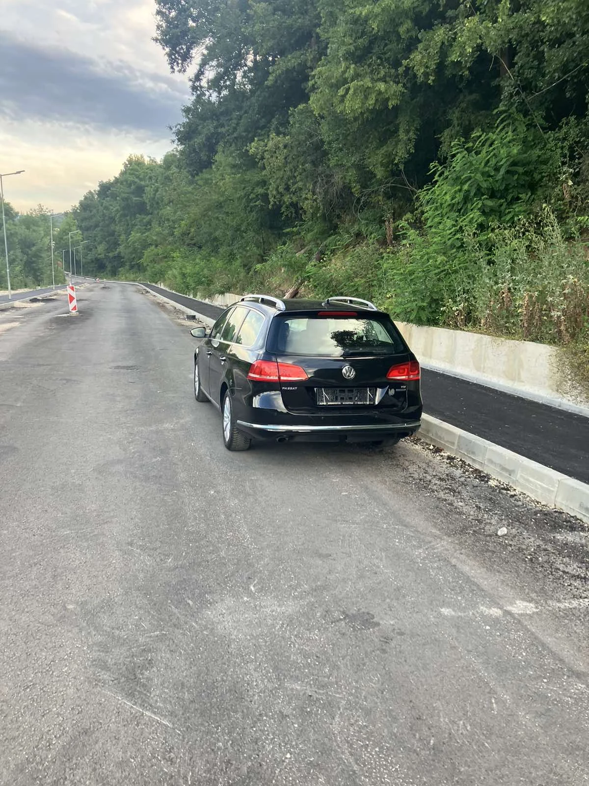 VW Passat 7 1.6 TDI, снимка 4 - Автомобили и джипове - 55304048