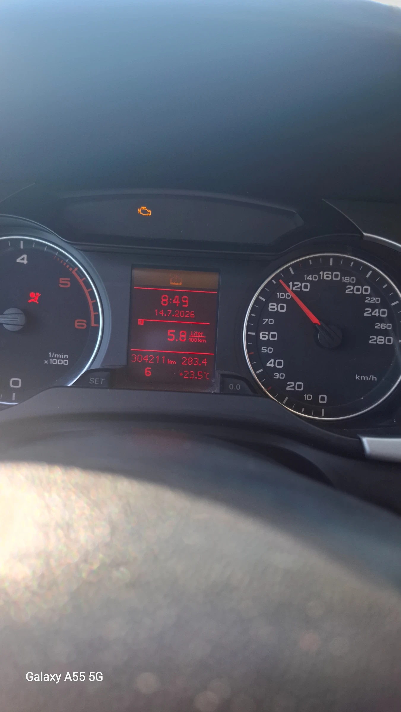 Audi A4, снимка 3 - Автомобили и джипове - 55333538