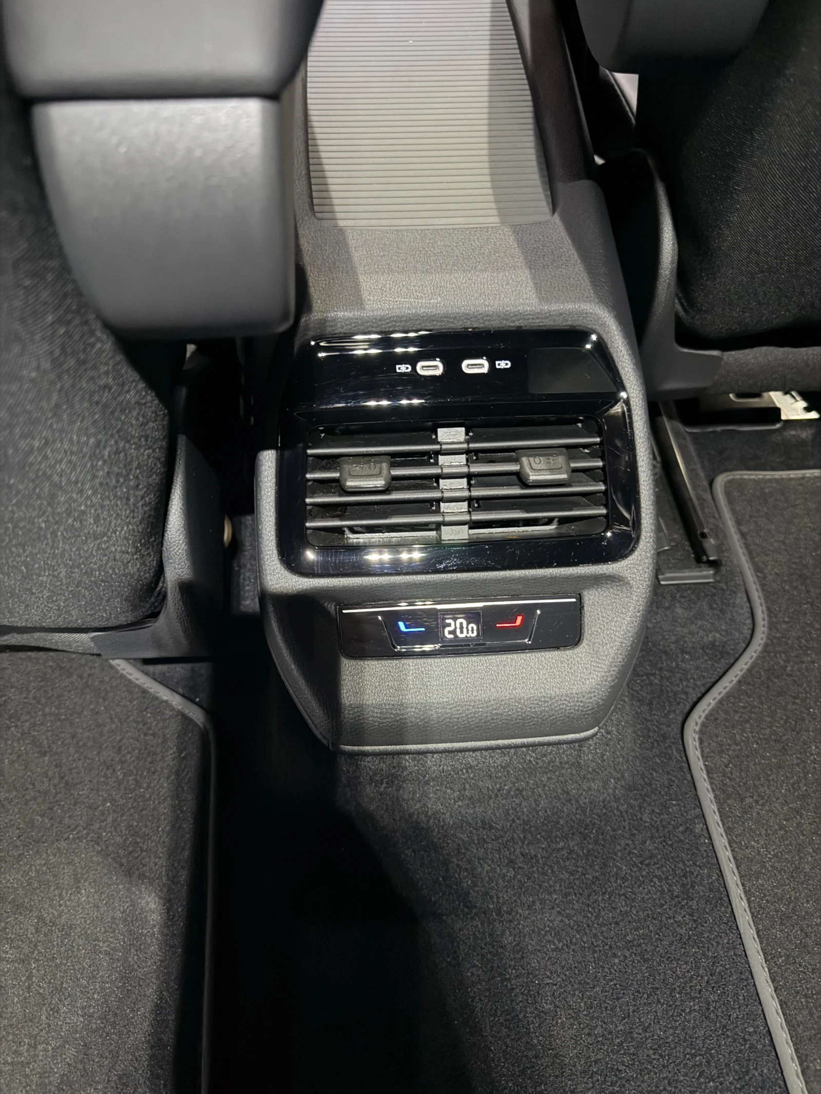 VW ID.5 GTX 5 AWD, снимка 5 - Автомобили и джипове - 55800788