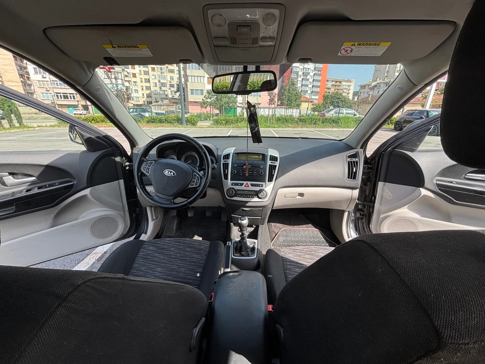 Kia Ceed 1.6 CRDI, снимка 7 - Автомобили и джипове - 55859897