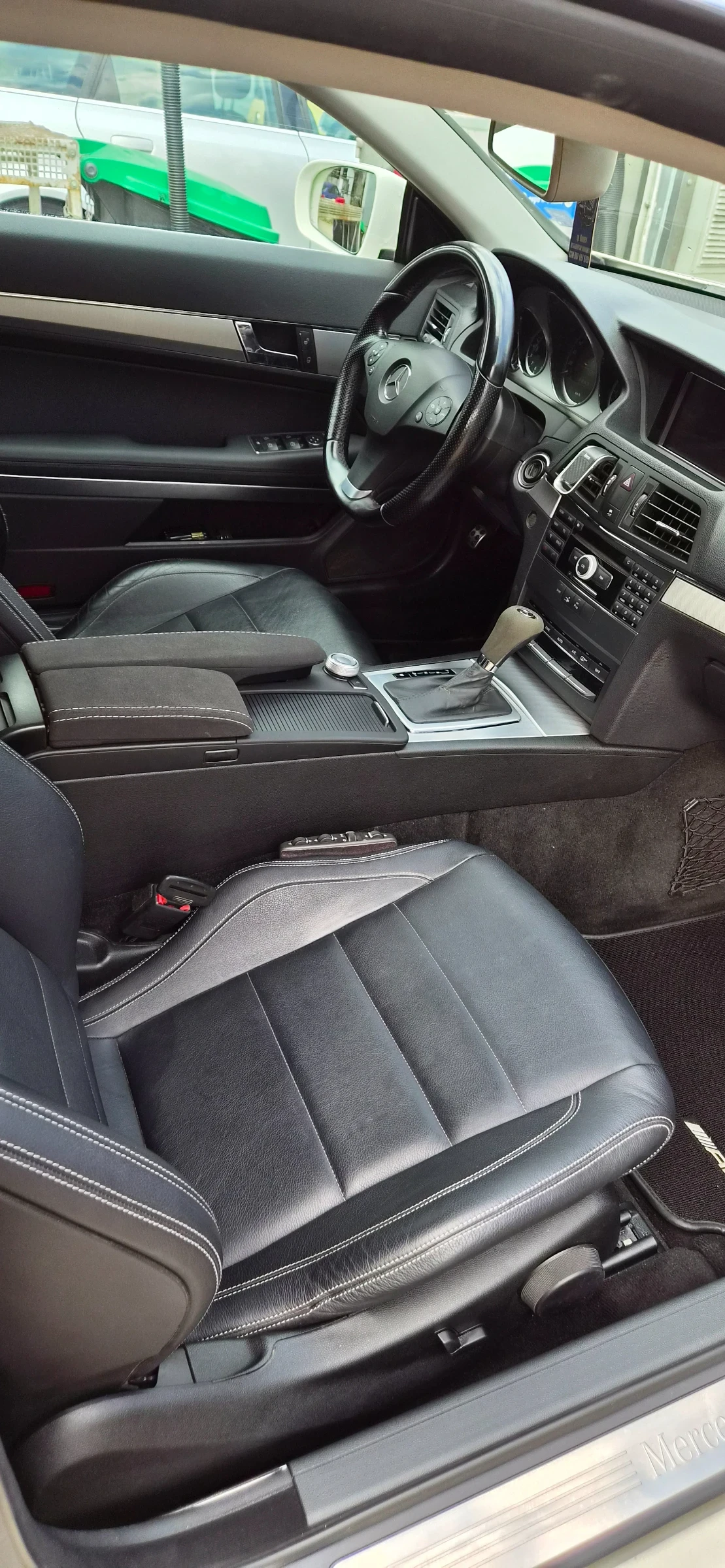 Mercedes-Benz E 350 AMG, снимка 9 - Автомобили и джипове - 55904846