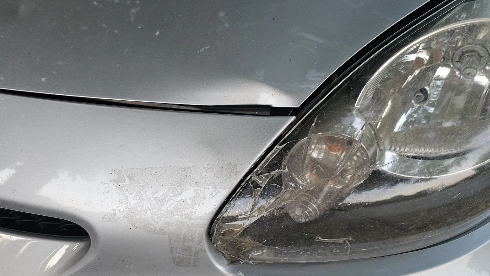 Toyota Aygo 1, 0 газ+ бензин, снимка 8 - Автомобили и джипове - 55993687