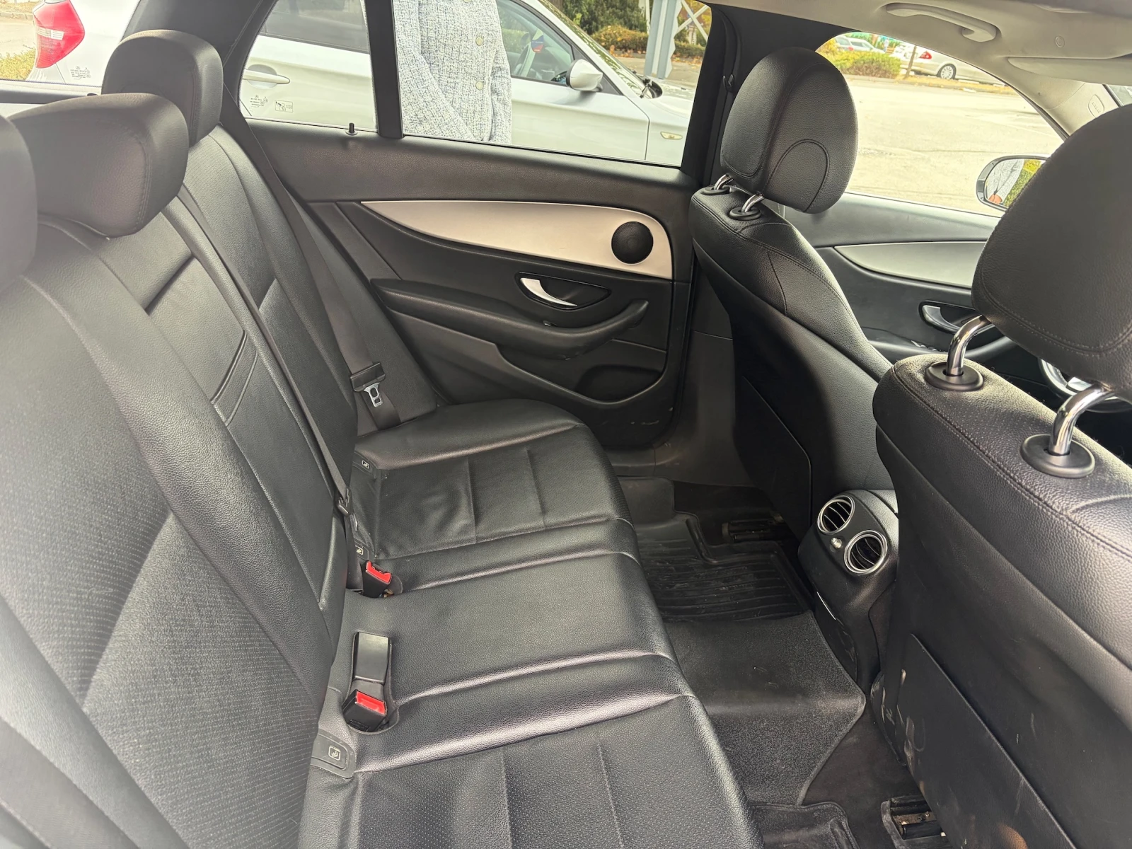 Mercedes-Benz E 200, снимка 7 - Автомобили и джипове - 56505034