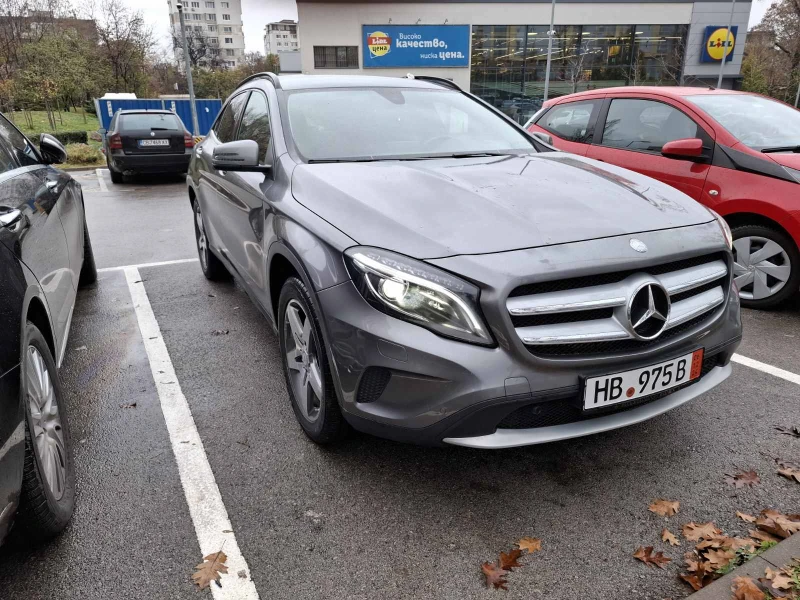 Mercedes-Benz GLA 200 4MATIC, снимка 2 - Автомобили и джипове - 47970712