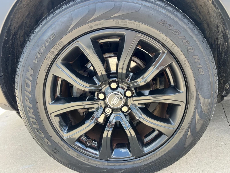 Land Rover Range Rover Evoque 2.2d-4x4-, снимка 16 - Автомобили и джипове - 50566599