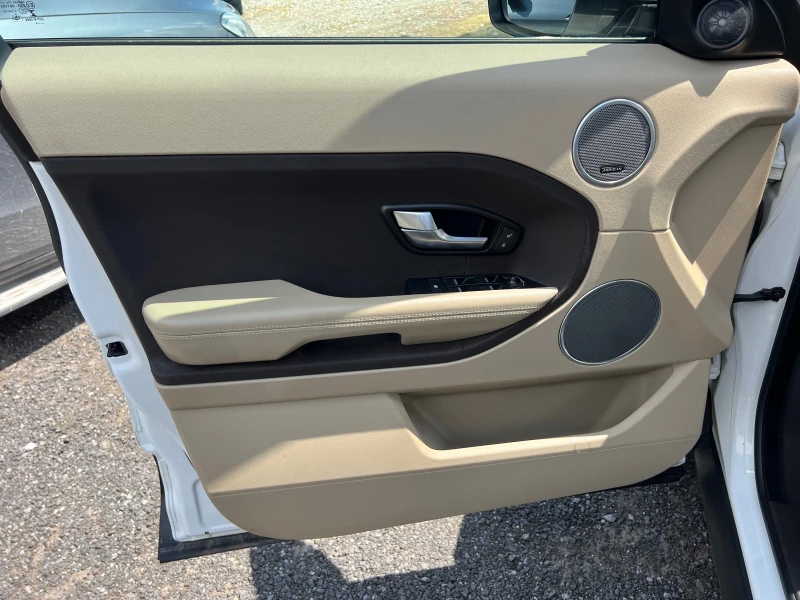 Land Rover Range Rover Evoque 2.2d-4x4-, снимка 14 - Автомобили и джипове - 50566599