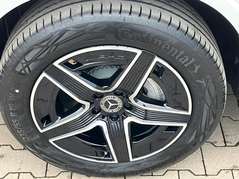 Mercedes-Benz GLC 300 de 4-MATIC AMG-LINE HYBRID NIGHT 360 KEYLESS-GO , снимка 2 - Автомобили и джипове - 51967412