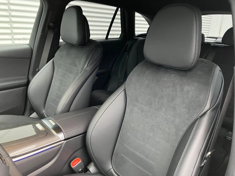 Mercedes-Benz GLC 300 de 4-MATIC AMG-LINE HYBRID NIGHT 360 KEYLESS-GO , снимка 8 - Автомобили и джипове - 51967412