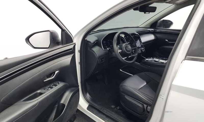 Hyundai Tucson Diesel 2.0 2WD Modern * НАЙ-ДОБРА ЦЕНА В БЪЛГАРИЯ*, снимка 10 - Автомобили и джипове - 52046211