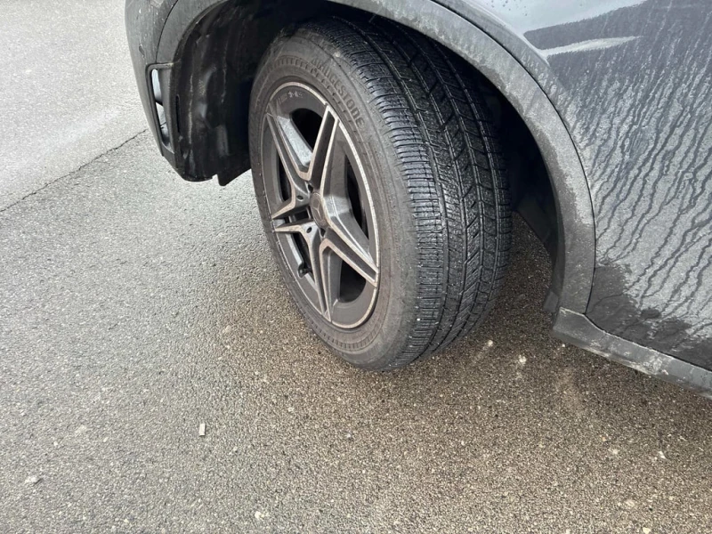 Mercedes-Benz GLC * 300 * CARFAX * БЕЗ ПЪРВОНАЧАЛНА ВНОСКА, снимка 7 - Автомобили и джипове - 52905843