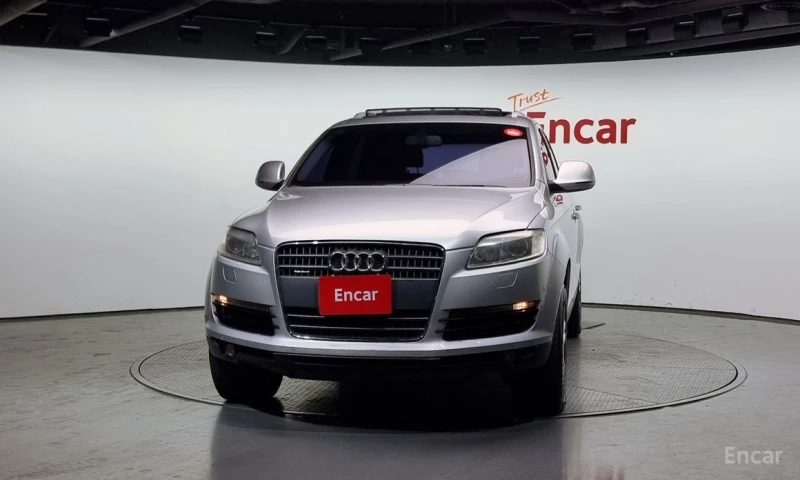 Audi Q7, снимка 3 - Автомобили и джипове - 52997686
