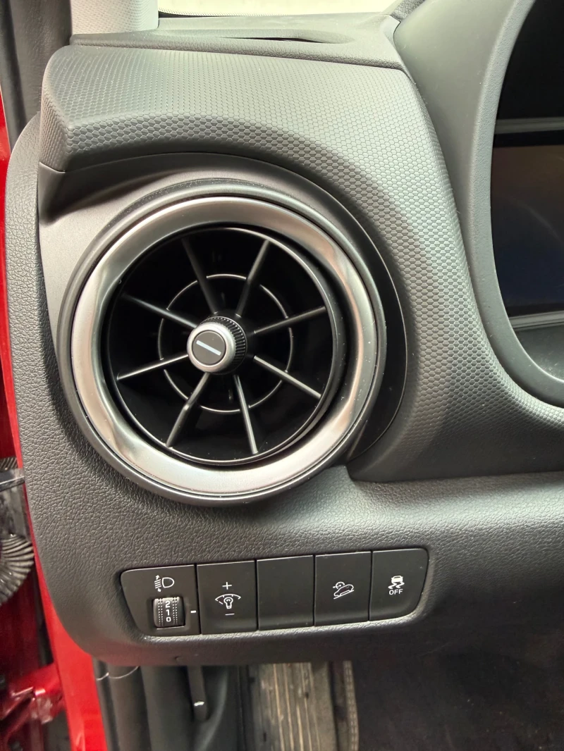 Hyundai Kona 1.6T AWD, снимка 17 - Автомобили и джипове - 53285853