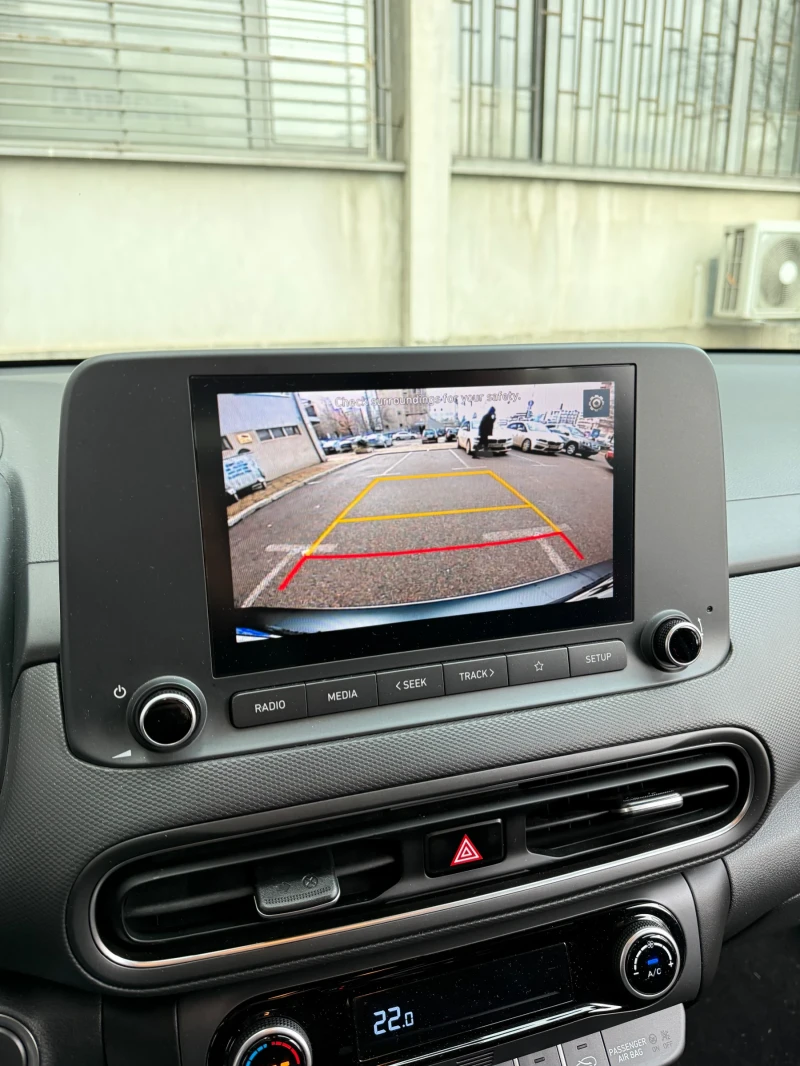 Hyundai Kona 1.6T AWD, снимка 15 - Автомобили и джипове - 53285853